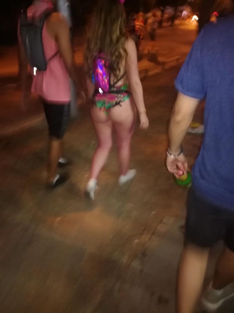 Crne djevojke jebeno domaće